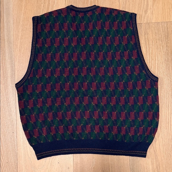 Sweater Vest Italian - Picture 8 of 8